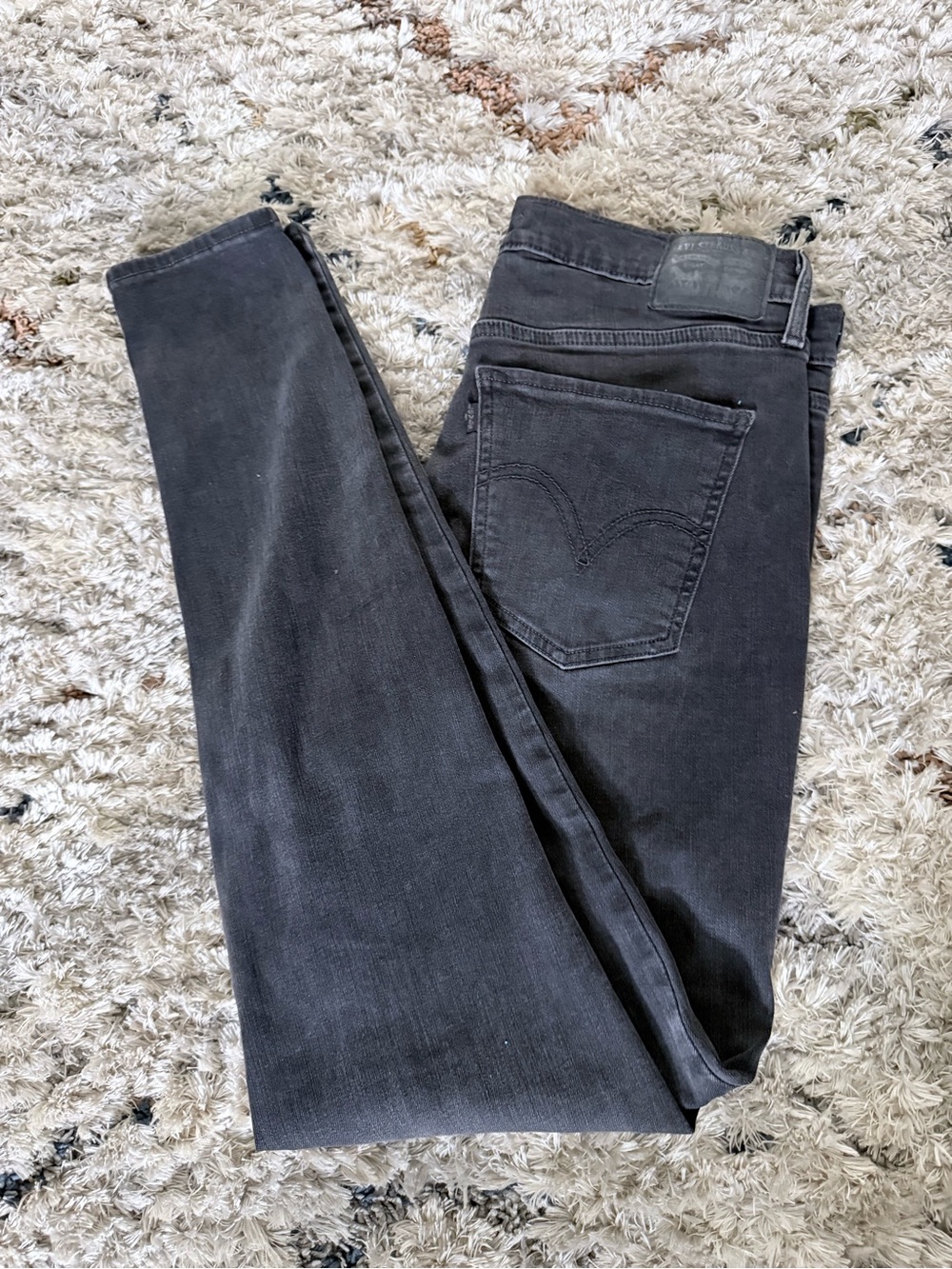 Levi's Women's Charcoal Black Skinny Jeans